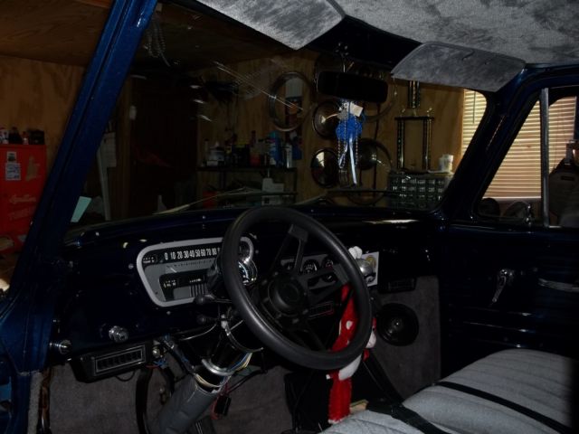 1954 Midnight Blue Ford F-100 Cab & Chassis