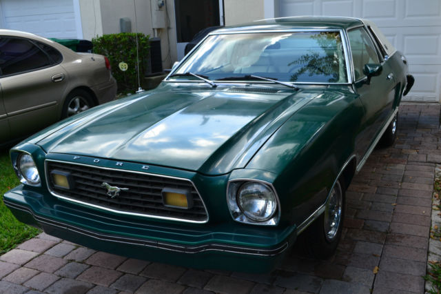 1977 Ford Mustang Coupe