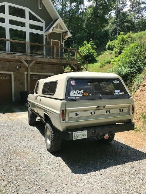 1967 Tan Ford F-250 Standard Cab Pickup