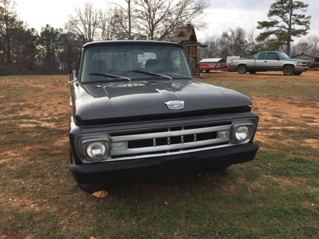 1961 Gray Ford F-100 Uni Body