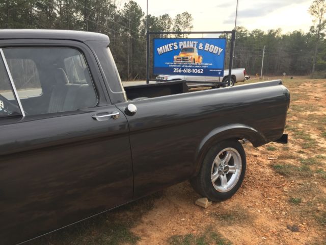 1961 Gray Ford F-100 Uni Body