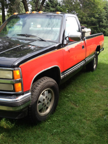 1991 Red & Black Chevrolet Other Pickups Standard Cab Pickup
