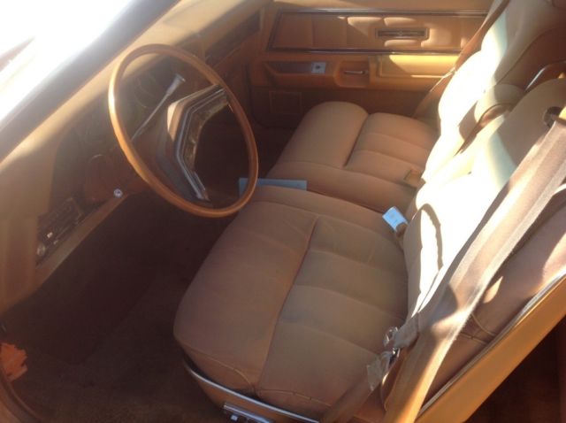 1978 Tan Ford Thunderbird Coupe