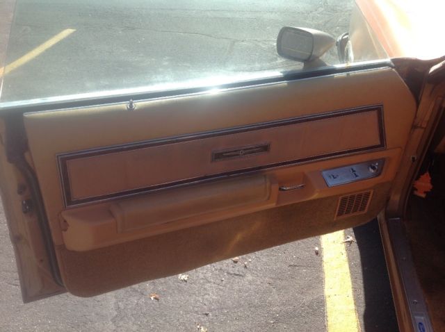 1978 Tan Ford Thunderbird Coupe
