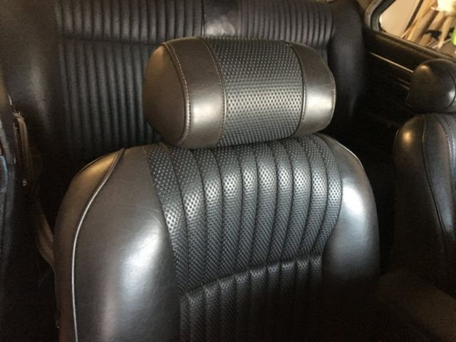 1977 Blue Jaguar XJ6 Coupe