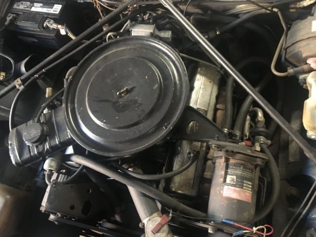 1977 Blue Jaguar XJ6 Coupe