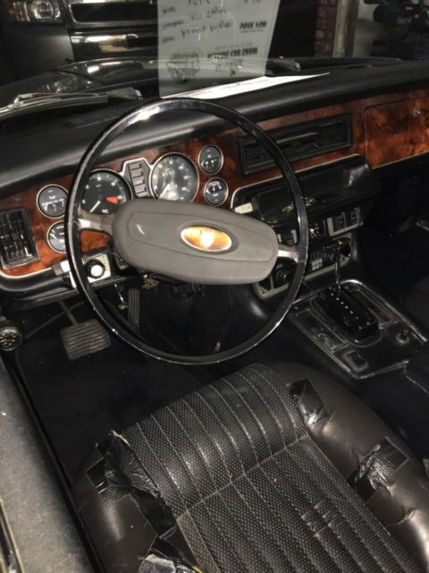 1977 Blue Jaguar XJ6 Coupe