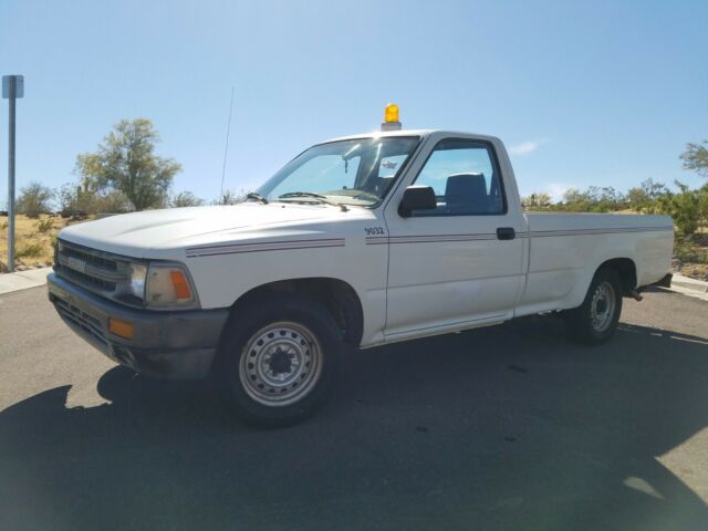 1990 White Toyota Pickup Pickup Truck