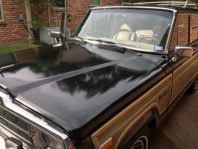 1991 Black Jeep Wagoneer Wagon