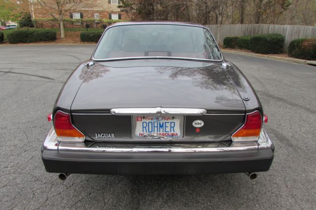 1986 Gray Jaguar XJ6 Sedan