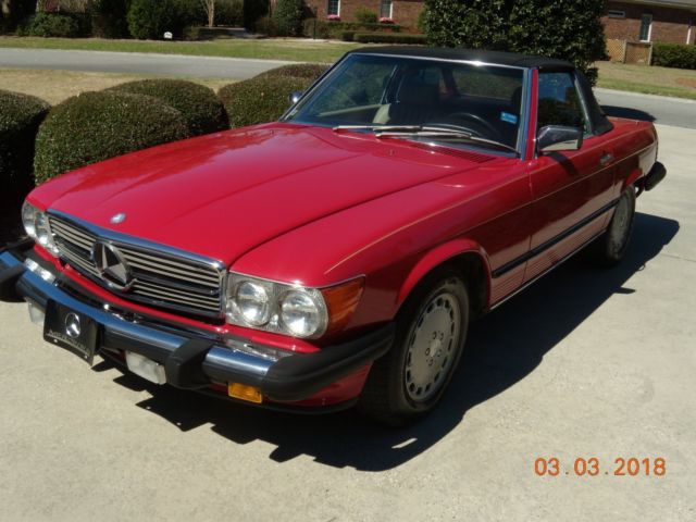 1989 Red Mercedes-Benz SL-Class Convertible