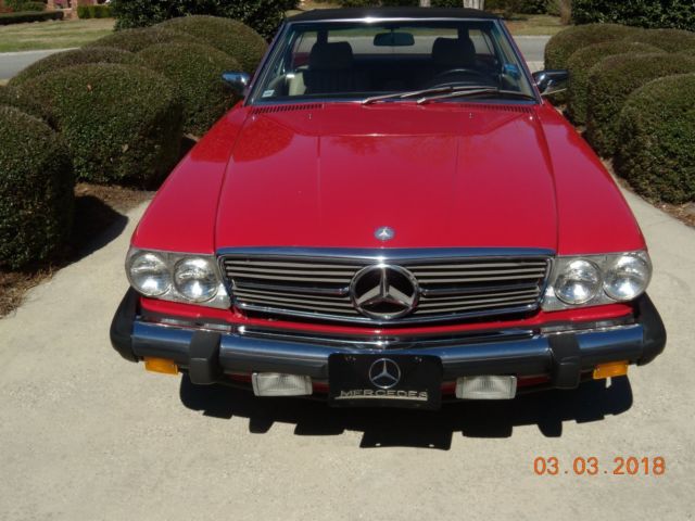 1989 Red Mercedes-Benz SL-Class Convertible
