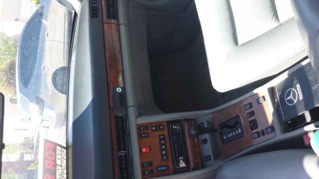 1989 White Mercedes-Benz Other Sedan