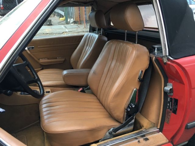 1985 Red Mercedes-Benz SL-Class Convertible Coupe