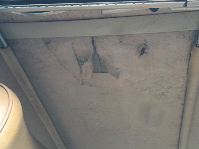 1985 Red Mercedes-Benz SL-Class Convertible Coupe