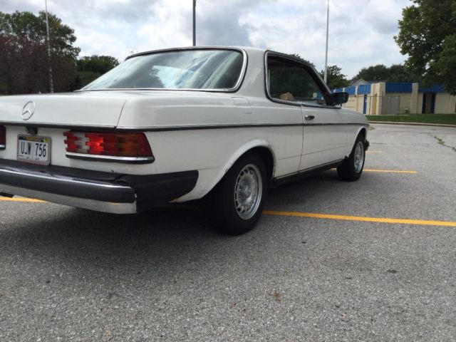 1979 White Mercedes-Benz Other Coupe