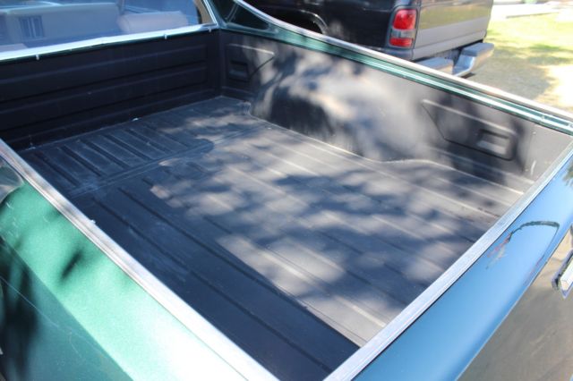 19770000 Green Chevrolet El Camino Standard Cab Pickup