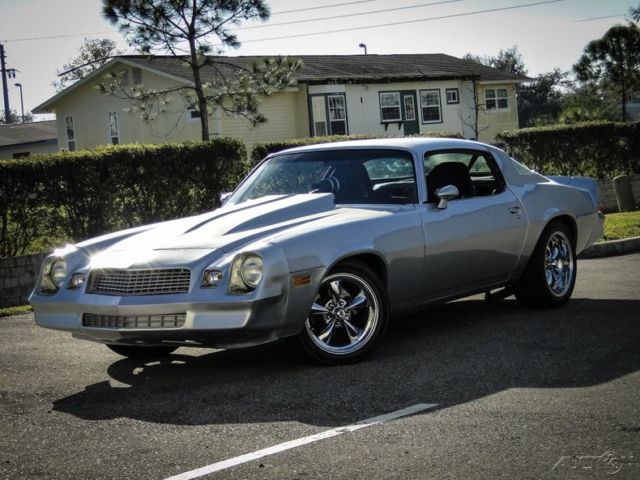 1980 Silver Chevrolet Camaro
