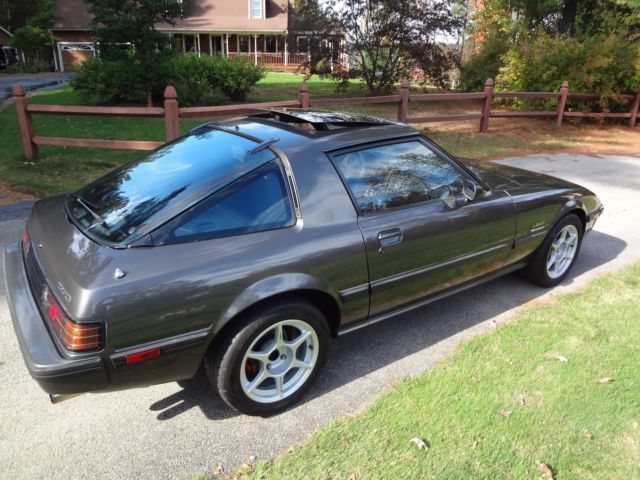 1984 Gray Mazda RX-7 Coupe