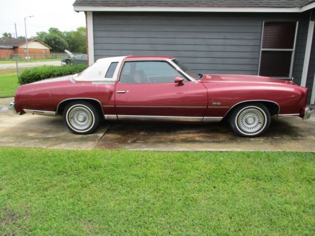 1977 Burgundy Chevrolet Monte Carlo Coupe
