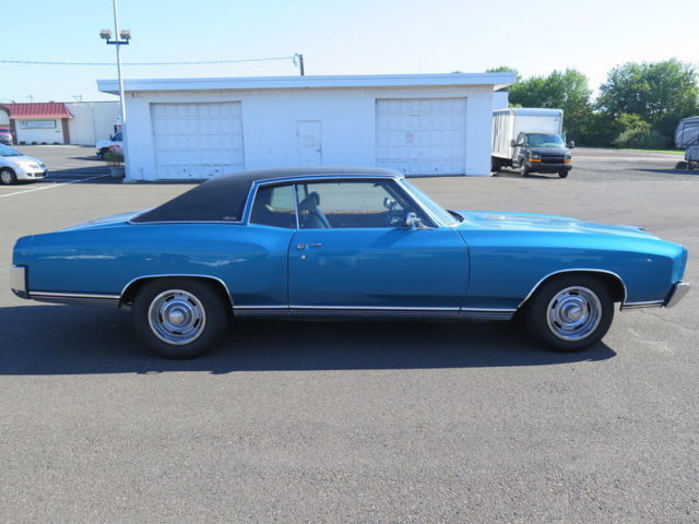 1972 Blue Chevrolet Monte Carlo Coupe