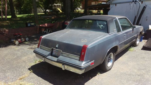 1984 Blue Oldsmobile Cutlass Sedan