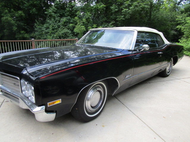 1970 Black Oldsmobile Eighty-Eight Convertible