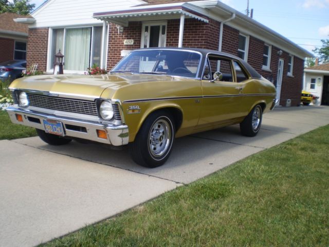 1971 Gold Chevrolet Nova Coupe
