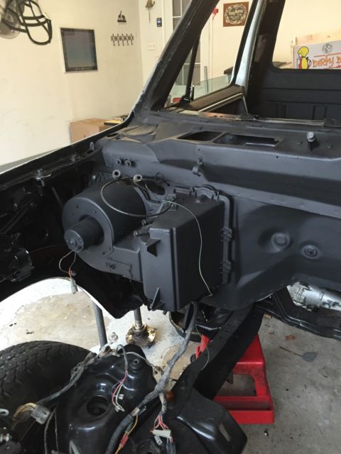 1980 White Ford F-100 Standard Cab Pickup