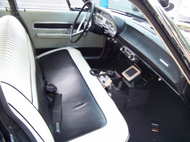 1963 black/white Dodge Polara