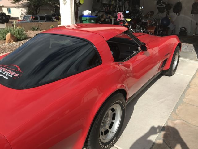 1982 Red Chevrolet Corvette Coupe