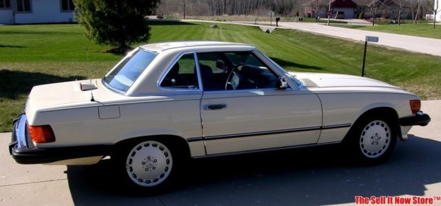 1986 Tan Mercedes-Benz SL-Class Convertible