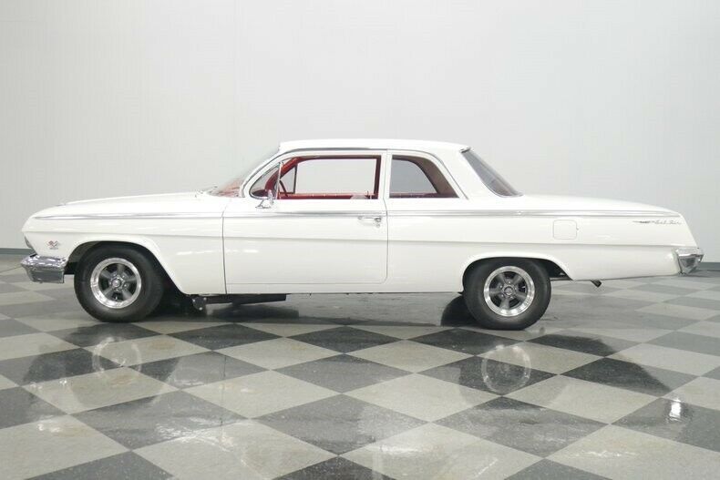 1962 White Chevrolet Bel Air/150/210 Sedan