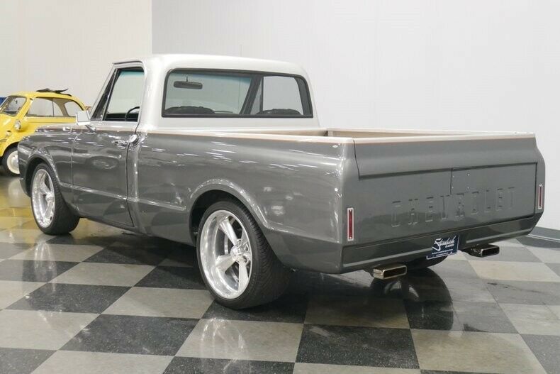 1971 Gray Chevrolet C-10 Pickup Truck