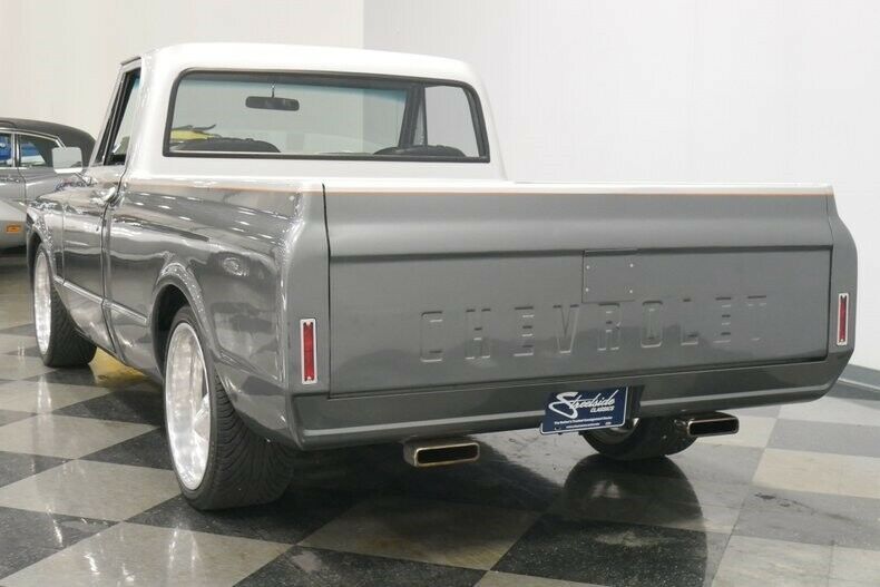 1971 Gray Chevrolet C-10 Pickup Truck