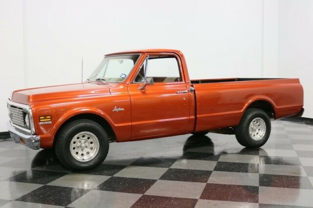 1971 Orange Chevrolet C-10 Pickup Truck