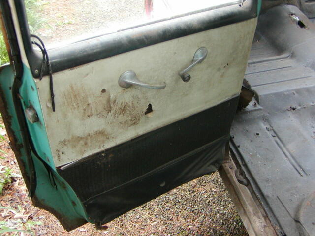 1957 Primer Chevrolet Bel Air/150/210 Station Wagon