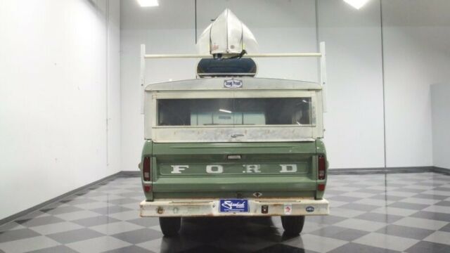 1971 Green Ford F-250 Pickup Truck