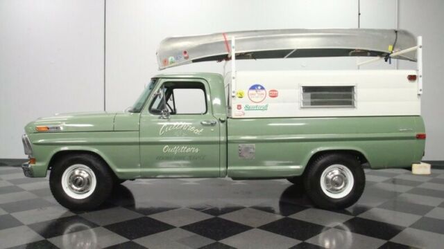 1971 Green Ford F-250 Pickup Truck