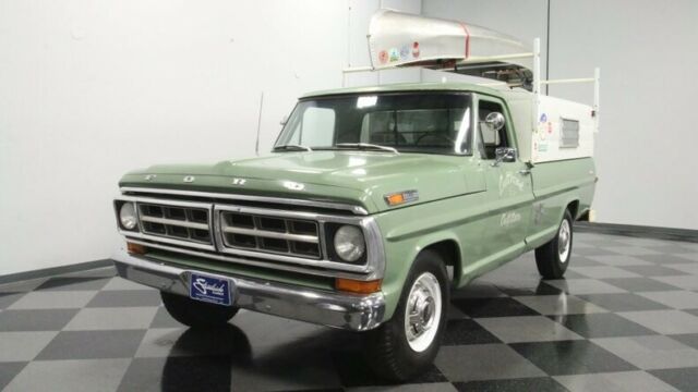 1971 Green Ford F-250 Pickup Truck