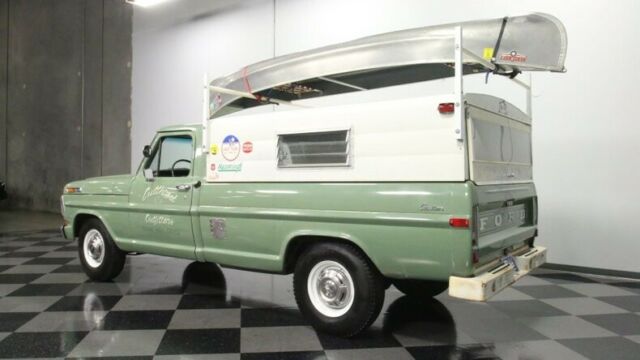 1971 Green Ford F-250 Pickup Truck