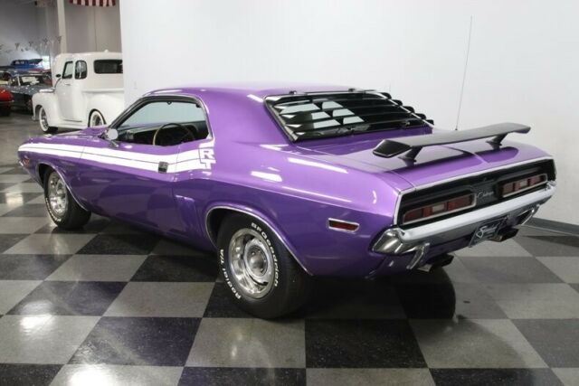 1971 Plum Crazy Dodge Challenger Hardtop
