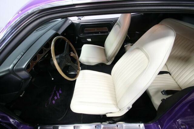1971 Plum Crazy Dodge Challenger Hardtop
