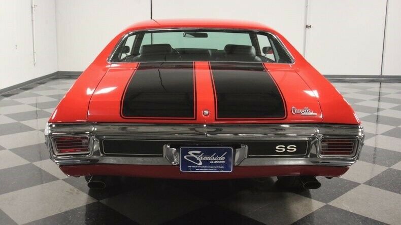1970 Red Chevrolet Chevelle Coupe