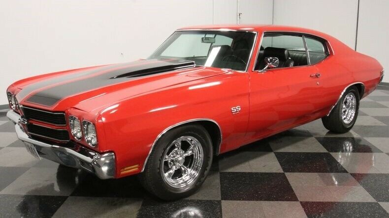 1970 Red Chevrolet Chevelle Coupe