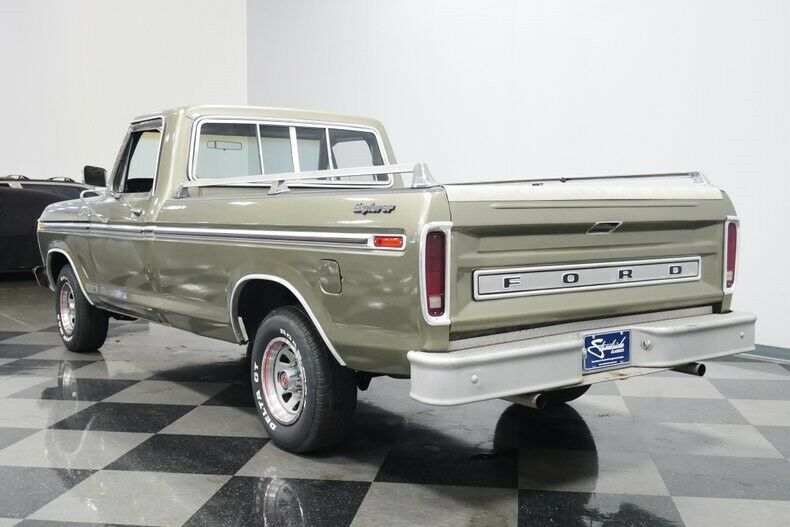 1977 Green Ford F-150 Pickup Truck