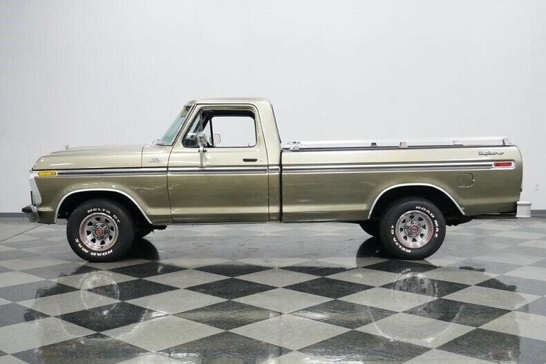 1977 Green Ford F-150 Pickup Truck