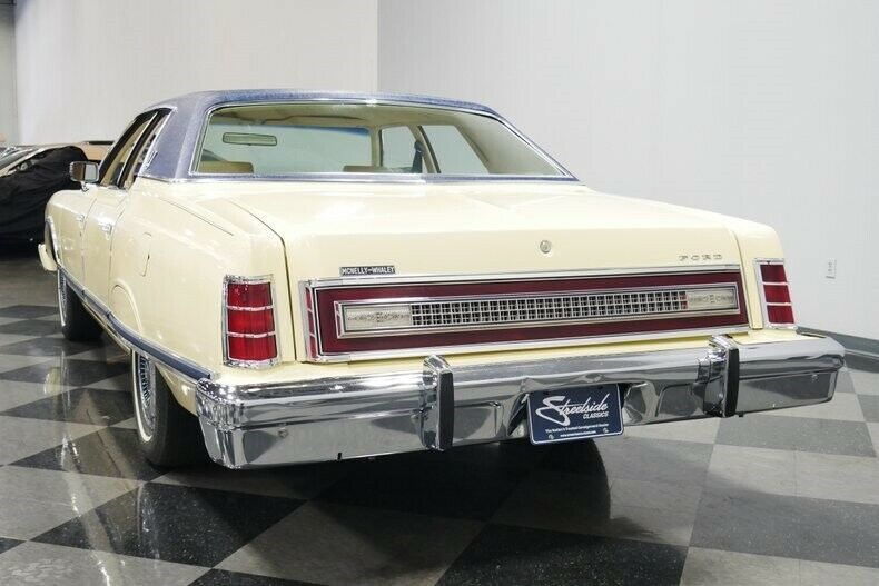 1977 Cream Ford LTD Sedan