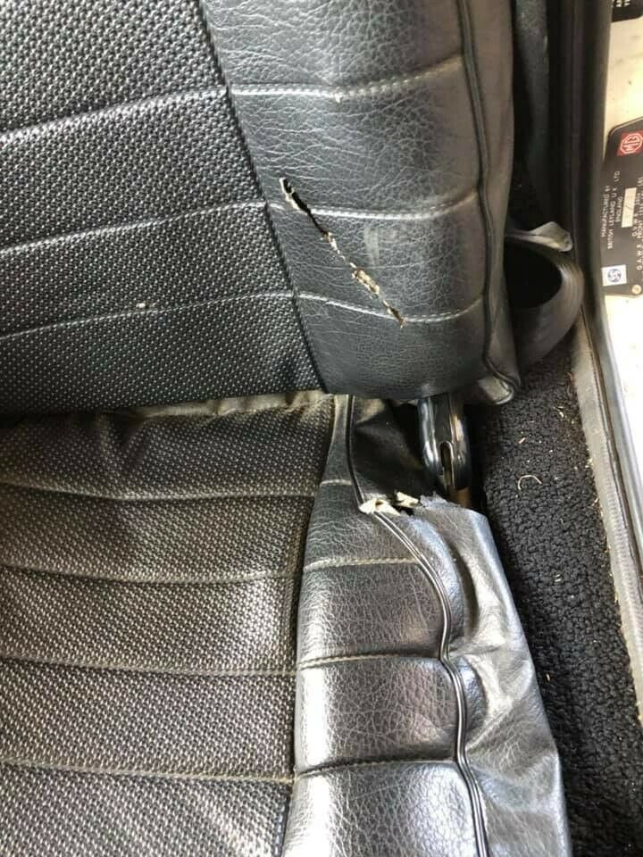 1976 White MG MGB Convertible