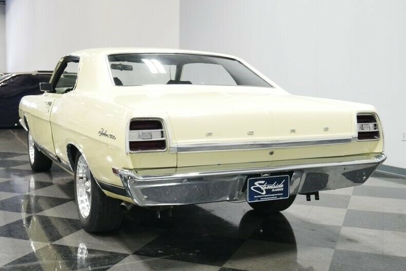 1970 Red Chevrolet Chevelle Hardtop